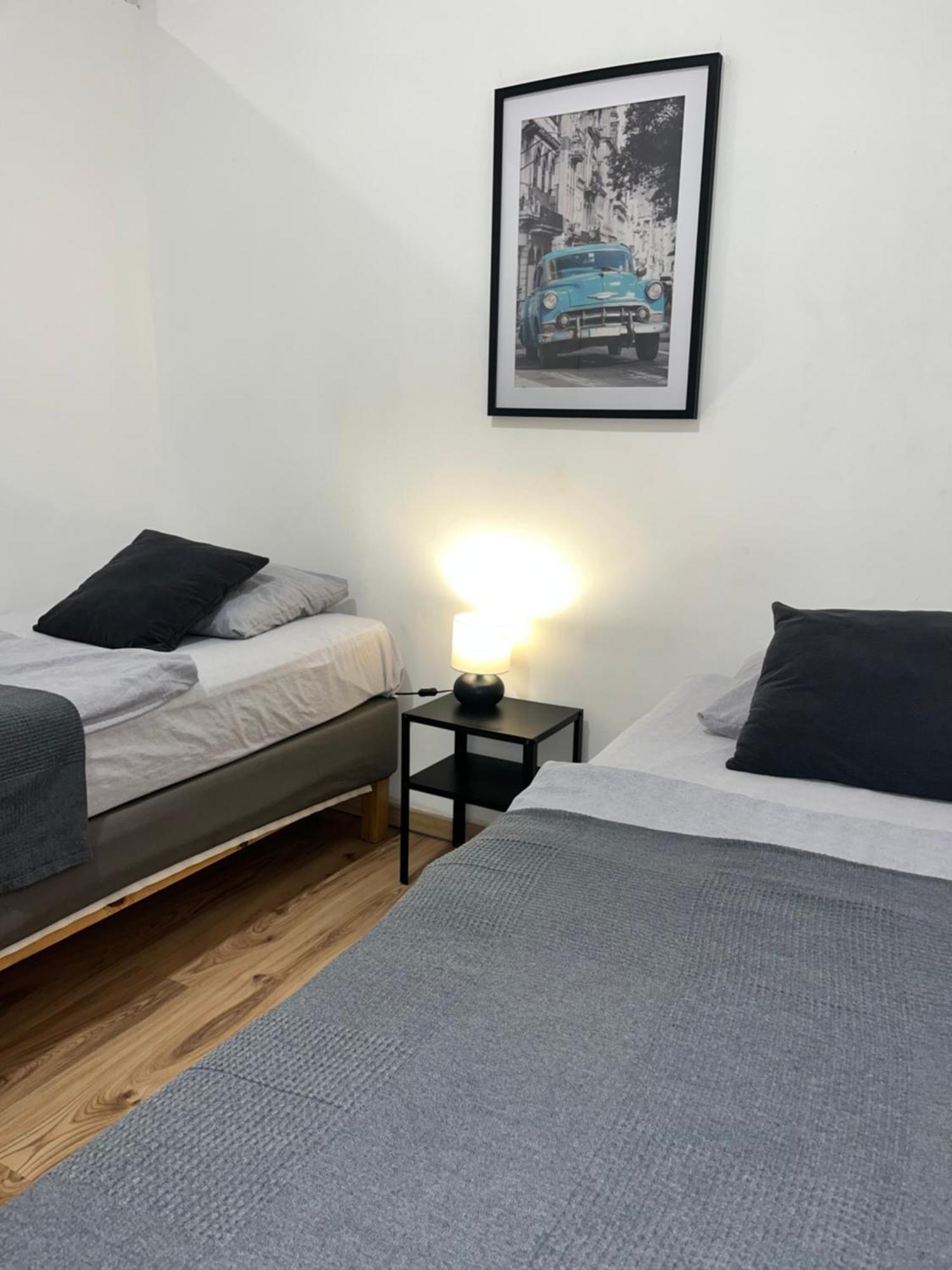 Apartment Central 10A 40Qm Wi-Fi Free Parking Calm Back House Dortmund Exterior photo